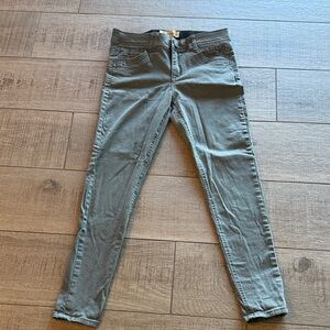 Democracy Women's Skinny Gray Ab Jeans size 6